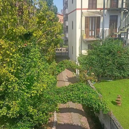Vialetto V. Pastro 10 Bed & Breakfast Milano Exterior foto