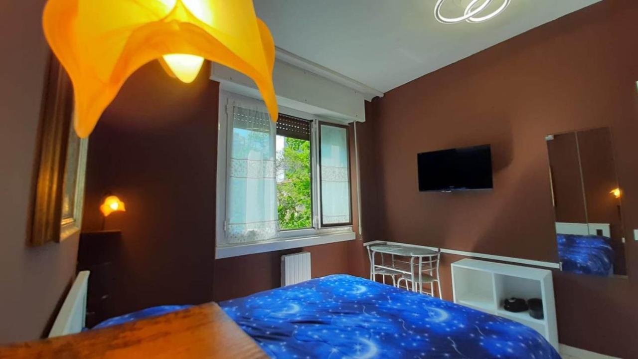 Vialetto V. Pastro 10 Bed & Breakfast Milano Exterior foto