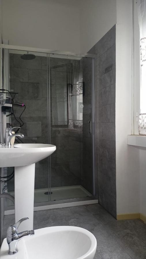 Vialetto V. Pastro 10 Bed & Breakfast Milano Exterior foto